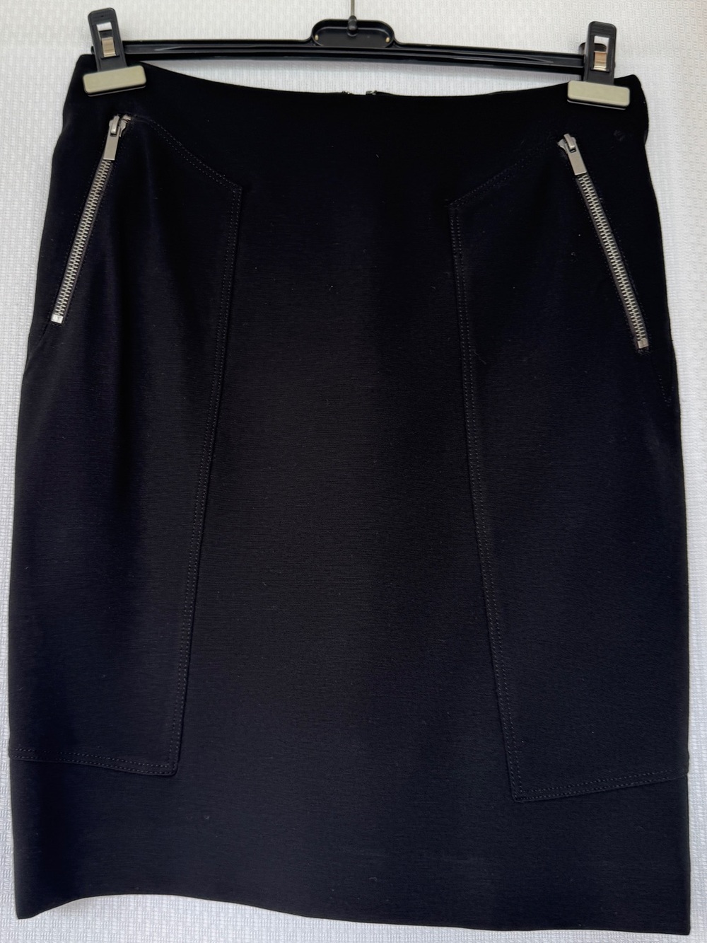 Diane von Furstenberg (DVF) Black Pencil Skirt – Size 6